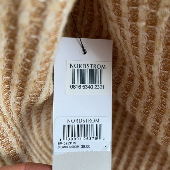 BP Ribbed Button-Up Cardigan - Picture 4 of 9